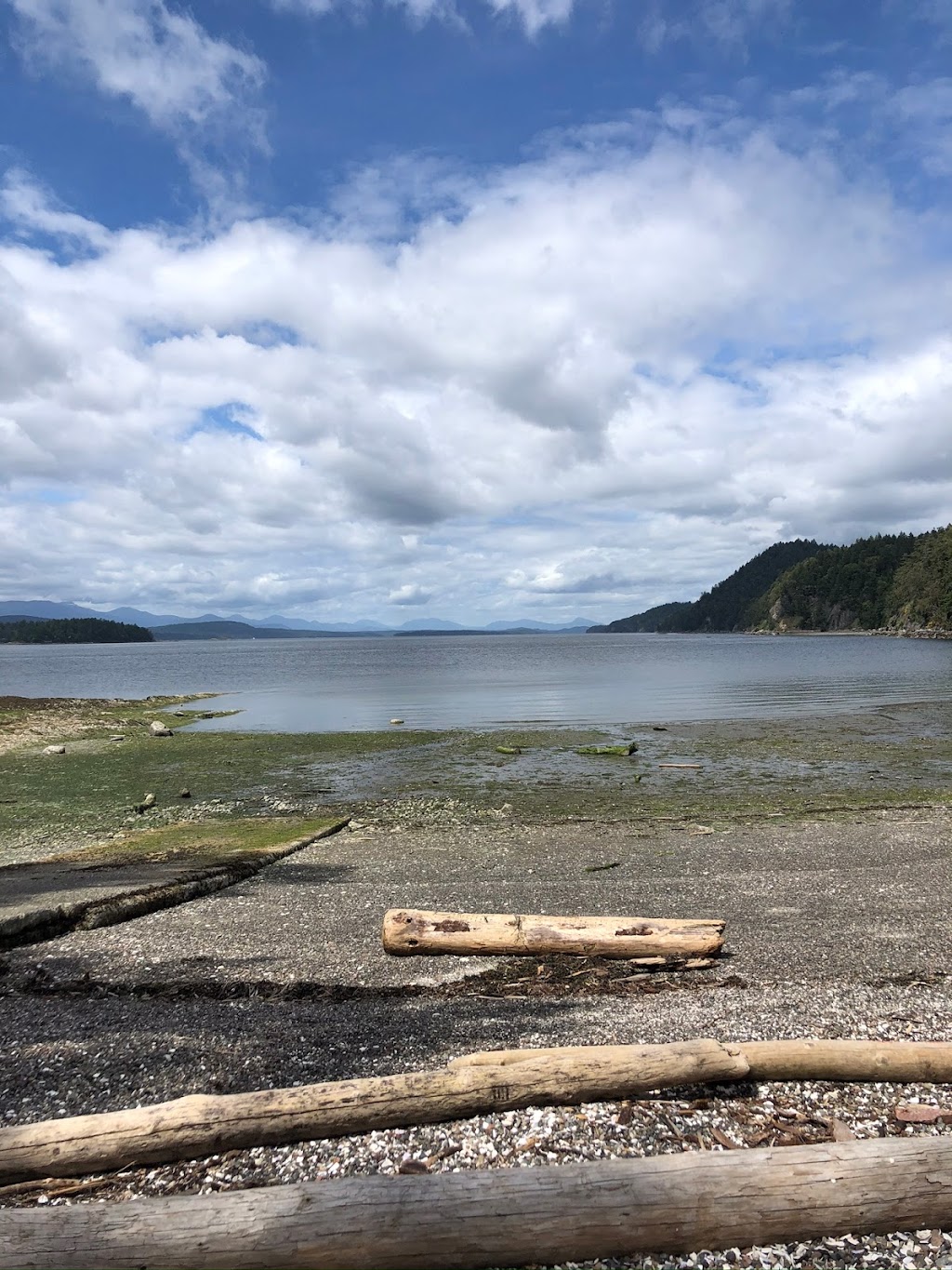 Angela Thompson Massage & Yoga | 33 Manzanita Rd, Galiano Island, BC V0N 1P0, Canada | Phone: (604) 308-6034