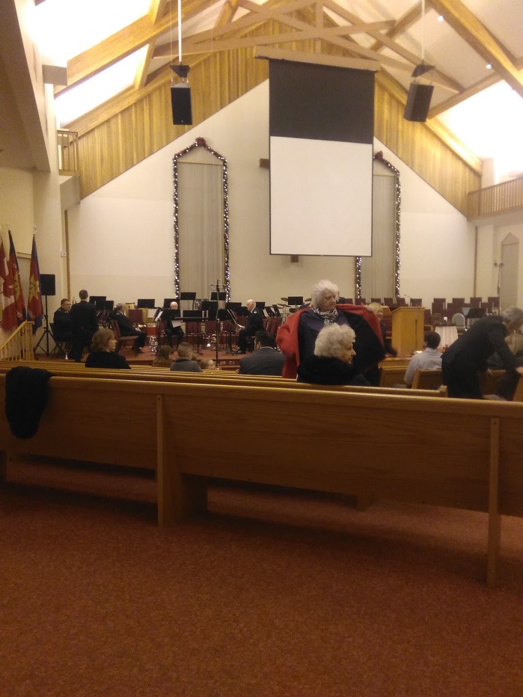 The Salvation Army Oshawa Church | 570 Thornton Rd N, Oshawa, ON L1J 6T6, Canada | Phone: (905) 436-0011
