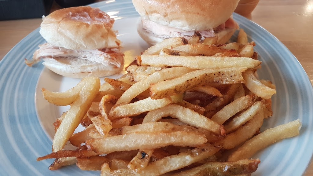 Swiss Chalet Rotisserie & Grill | 6666 Lundys Ln, Niagara Falls, ON L2G 1V5, Canada | Phone: (905) 356-1028
