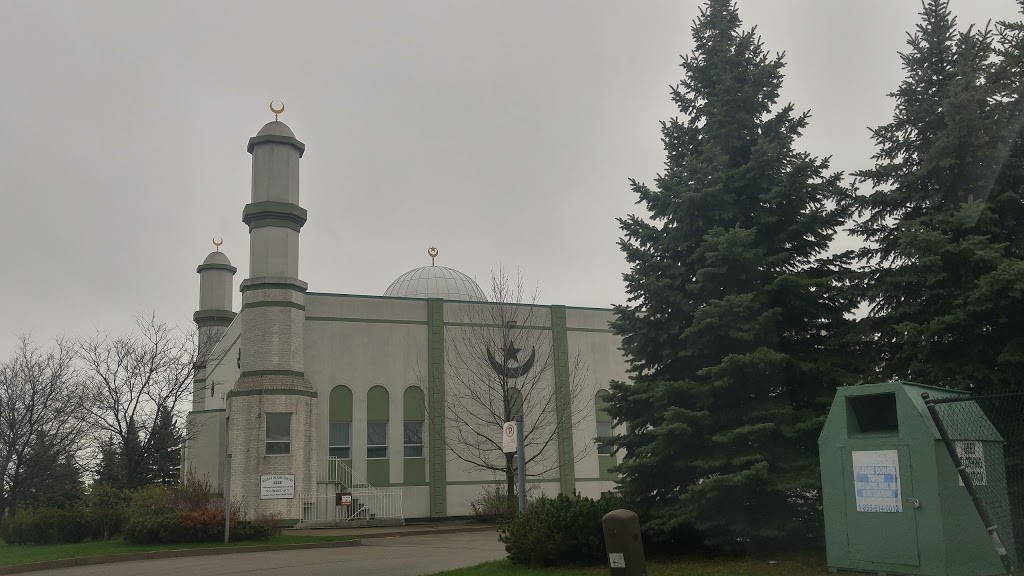 Malton Islamic Centre | 6836 Professional Ct, Mississauga, ON L4V 1X6, Canada | Phone: (905) 671-2911