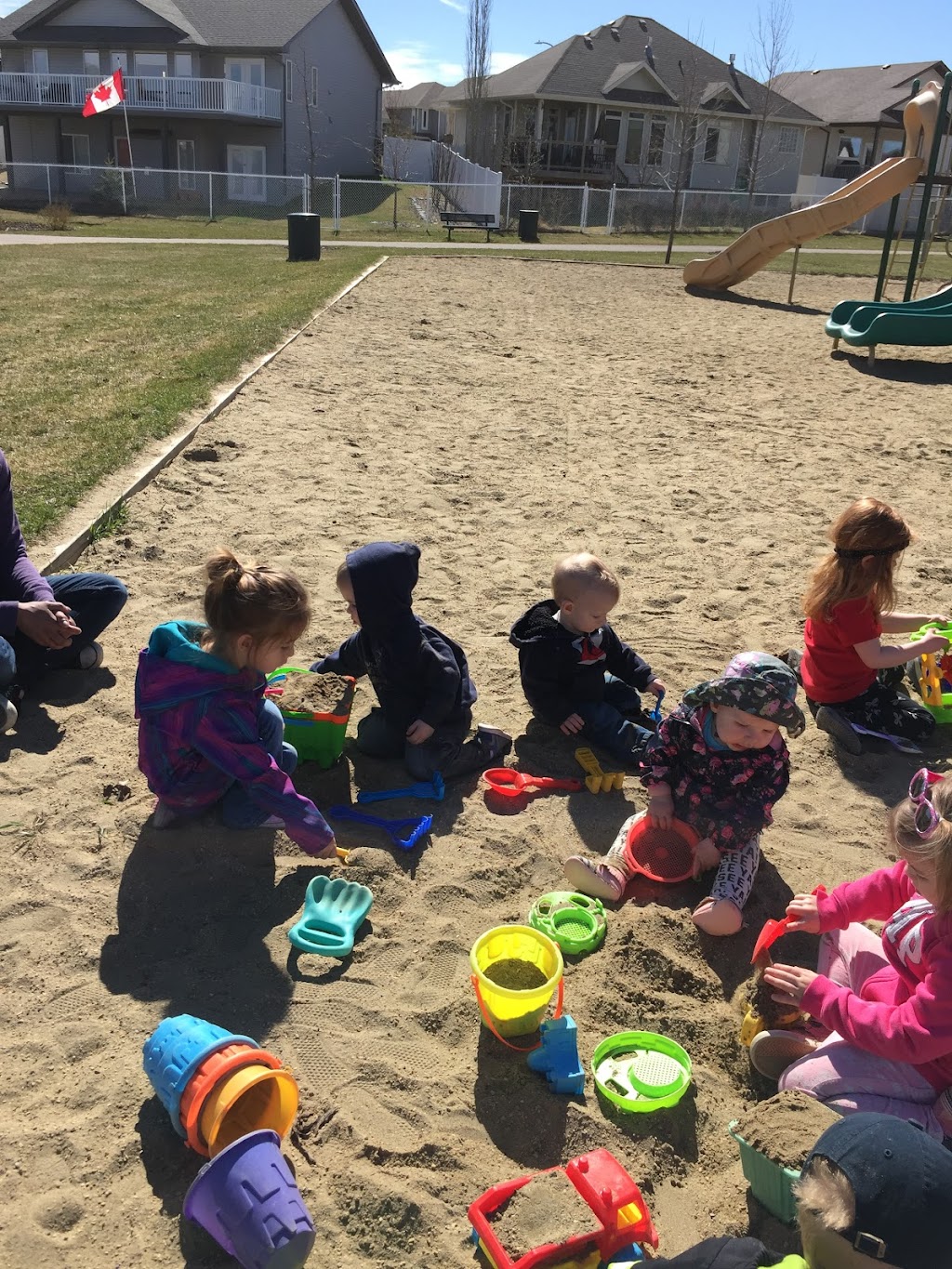 Asma Family Daycare Centre | 43 Volk Pl, Red Deer, AB T4R 0E1, Canada | Phone: (403) 596-3899