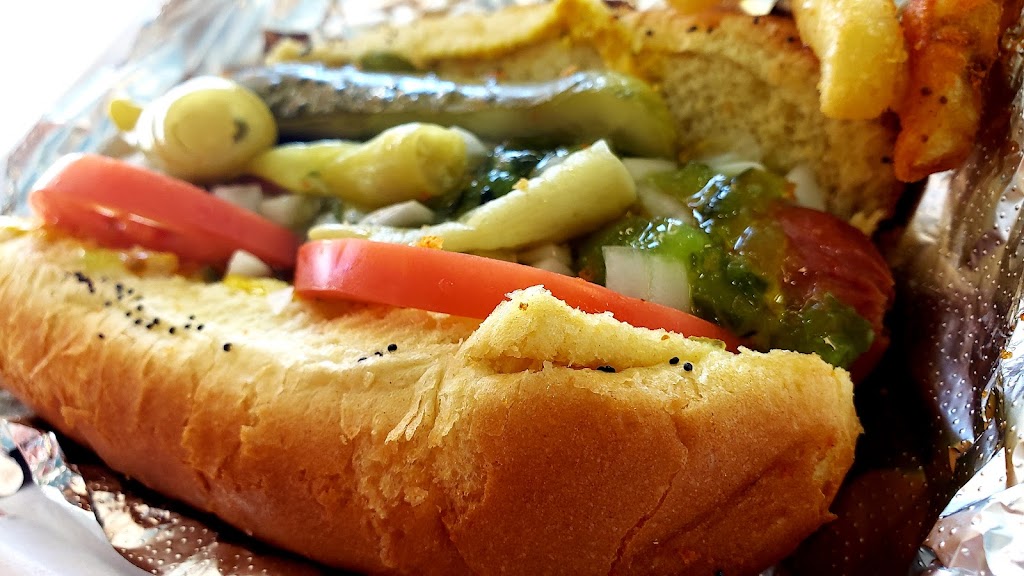 Made In Chicago Pizza | 1481 Innes Rd Unit B, Ottawa, ON K1B 1C5, Canada | Phone: (613) 746-6769