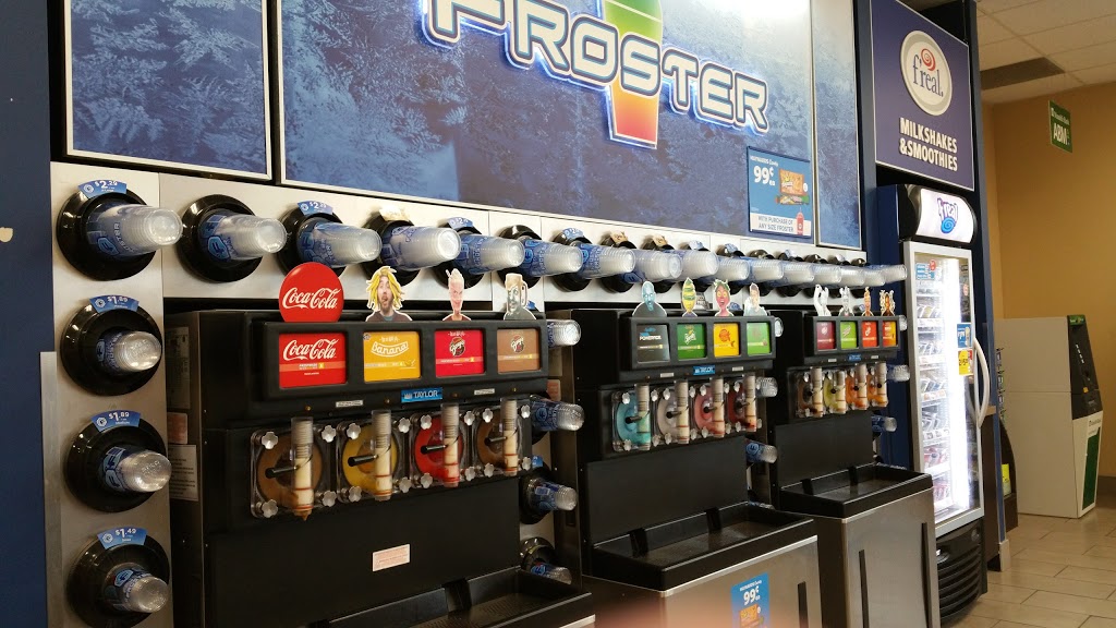 Macs | 324 Coleman St, Carleton Place, ON K7C 0B5, Canada | Phone: (613) 257-4666