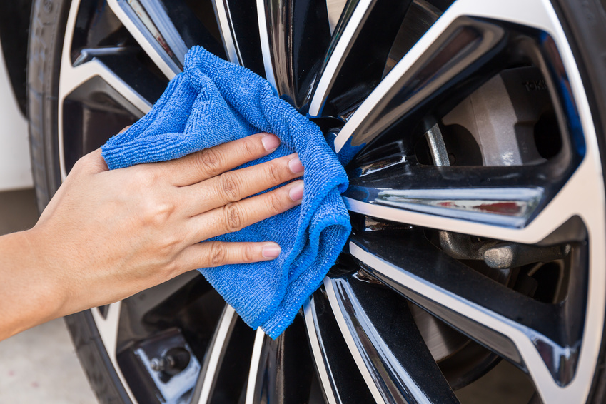 Car Wash Pros | Mobile car wash/service | Wellington St E, Aurora, ON L4G 4A4, Canada | Phone: (416) 400-1112