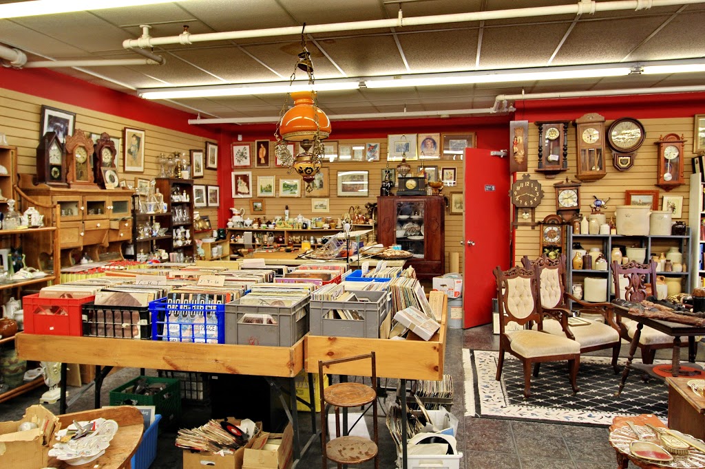 Iron Bucket Antiques | 380 St Andrew St W, Fergus, ON N1M 1N9, Canada