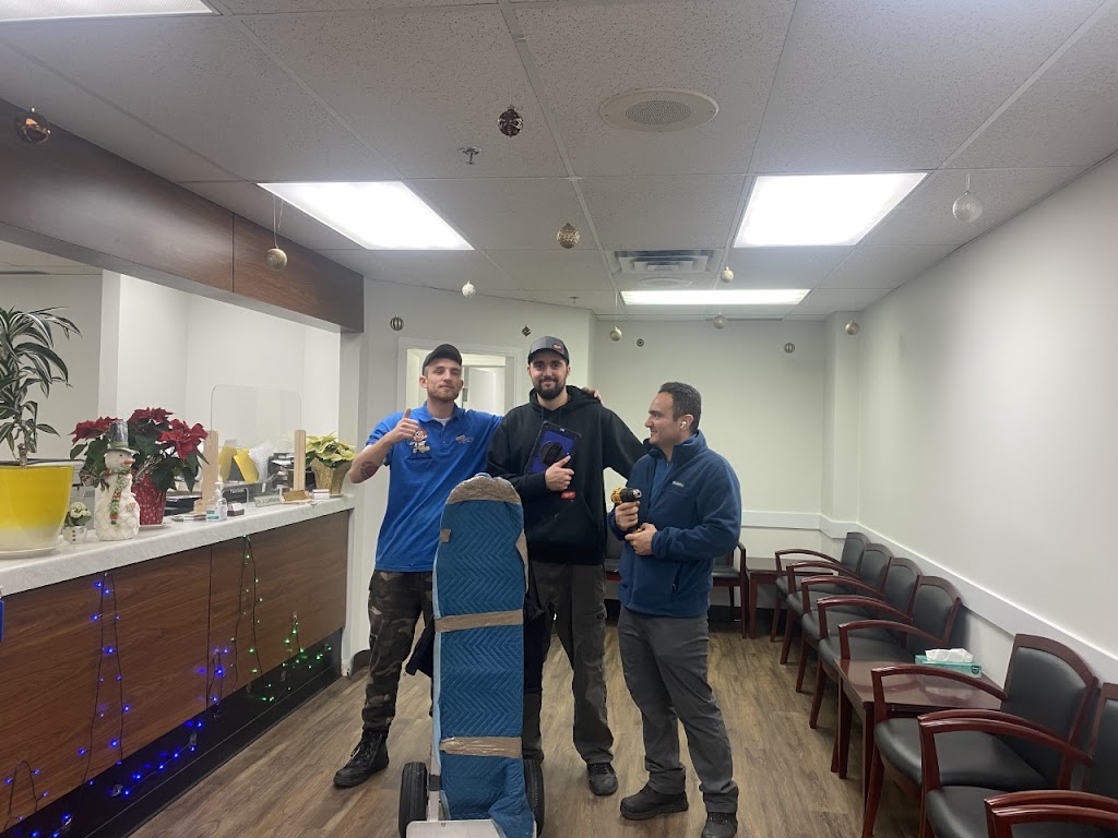 Lets Get Moving | 3738 Keith St Building A Unit 1, Burnaby, BC V5J 3B9, Canada | Phone: (604) 238-1500