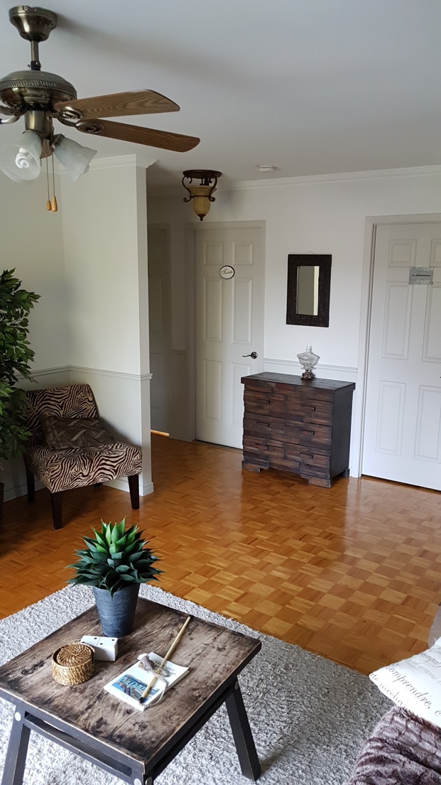 Gîte Maison Parc Delormier | 7713 Rue Notre Dame O, Trois-Rivières, QC G9B 1M4, Canada | Phone: (819) 377-5636
