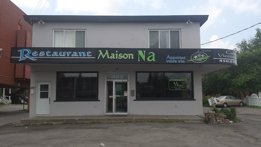 Restaurant Pho Laurentides | 488 Boulevard des Laurentides, Laval, QC H7G 2V1, Canada | Phone: (450) 629-6888