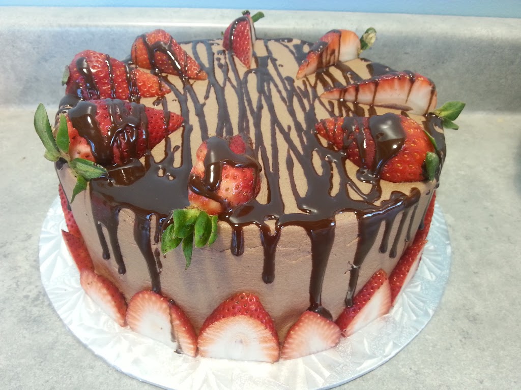 Double Frosted Bakery | 1133 Notre Dame Ave, Sudbury, ON P3A 2T7, Canada | Phone: (705) 566-2839