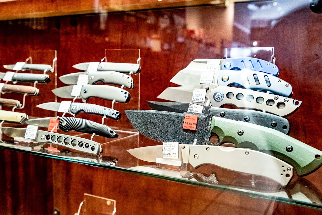 House of Knives - Nanaimo | 6631 Island Highway Unit 7, Nanaimo, BC V9T 4T7, Canada | Phone: (250) 390-3241