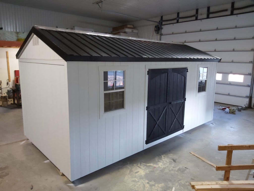 Mini Grange | 5124 QC-222, Valcourt, QC J0E 2L0, Canada | Phone: (450) 531-6090