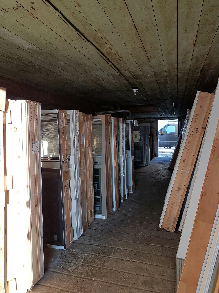 Portes et Fenêtres 202 | 6, rue Old Dunham, Stanbridge East, QC J0J 2H0, Canada | Phone: (514) 702-6644