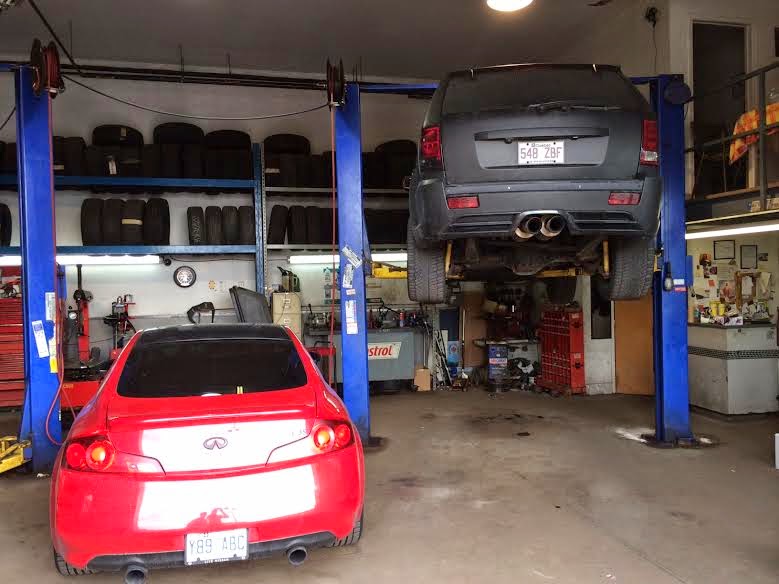 Garage Michel | 1529 Boulevard des Laurentides, Laval, QC H7N 4Y6, Canada | Phone: (450) 981-1131