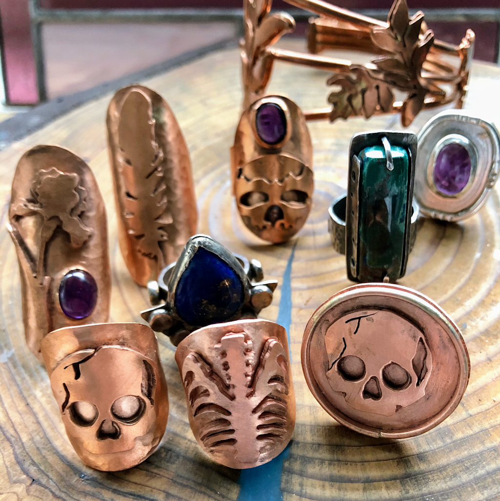 Atelier Adornment Jewelry Designer | 4938 Prince Albert St, Vancouver, BC V5W 3C6, Canada | Phone: (604) 831-6824