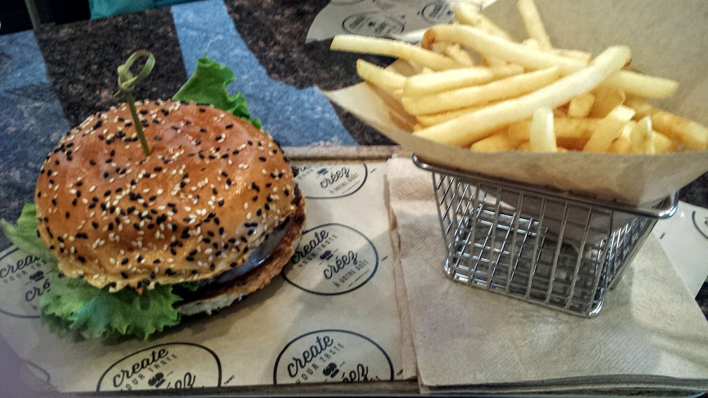 McDonalds | 220 Rue Victoria, Sorel-Tracy, QC J3P 1Z5, Canada | Phone: (450) 742-6250