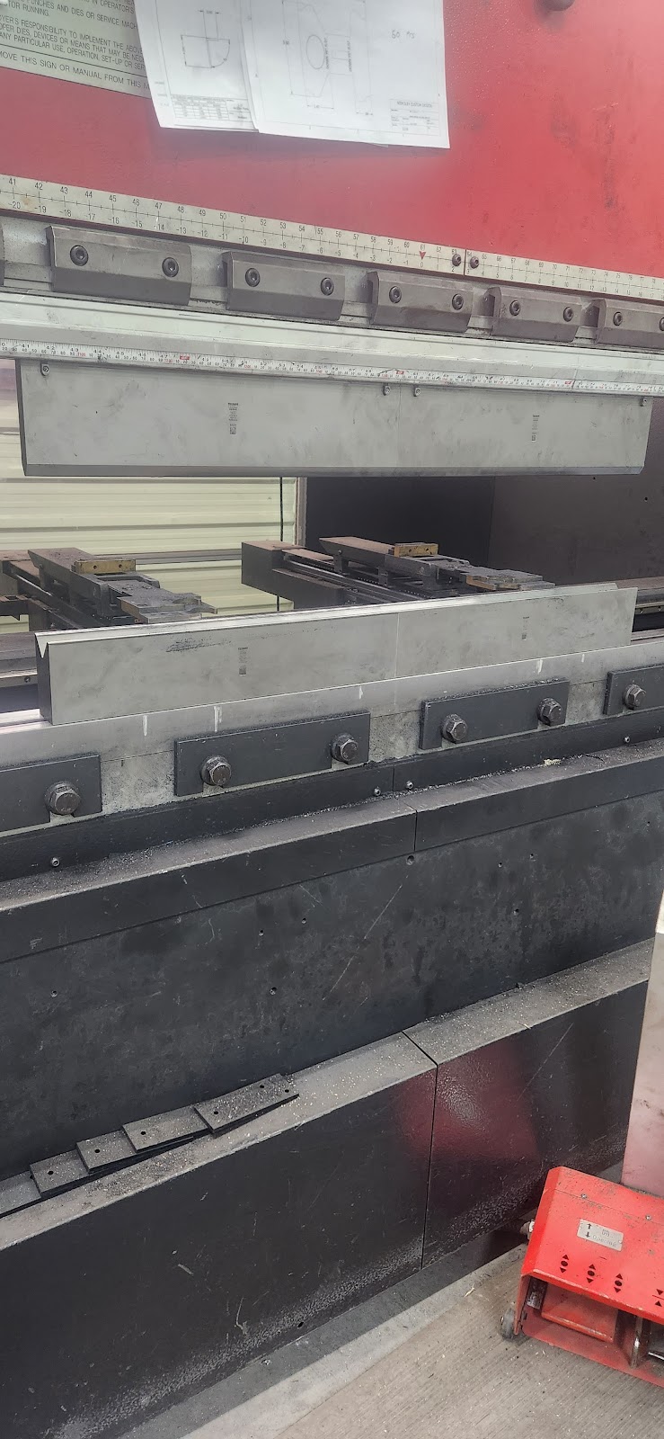 Brookbend Industries Inc | 4605 Hessen Strasse, Wellesley, ON N0B 2T0, Canada | Phone: (226) 752-8241