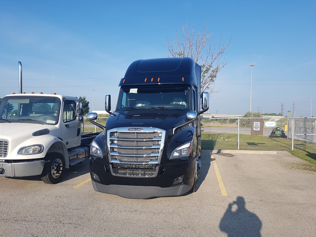 TEAM Truck Centres London | 795 Wilton Grove Rd, London, ON N6N 1N7, Canada | Phone: (519) 681-6868