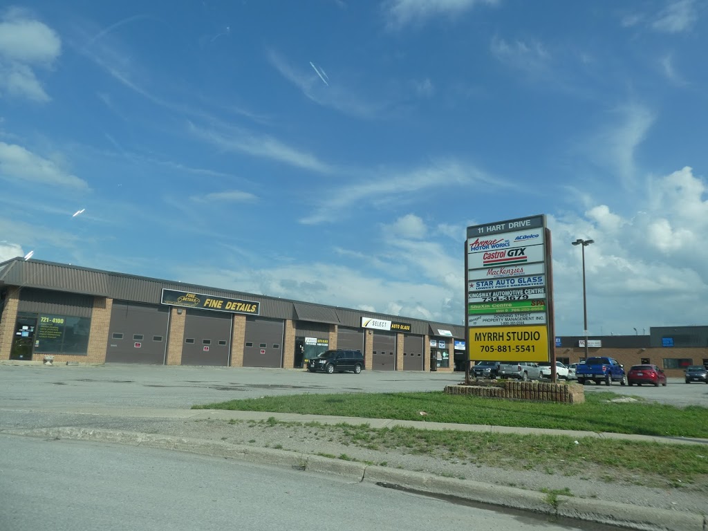Select Auto Glass Centre Ltd | 11 Hart Dr, Barrie, ON L4N 5M3, Canada | Phone: (705) 733-2600