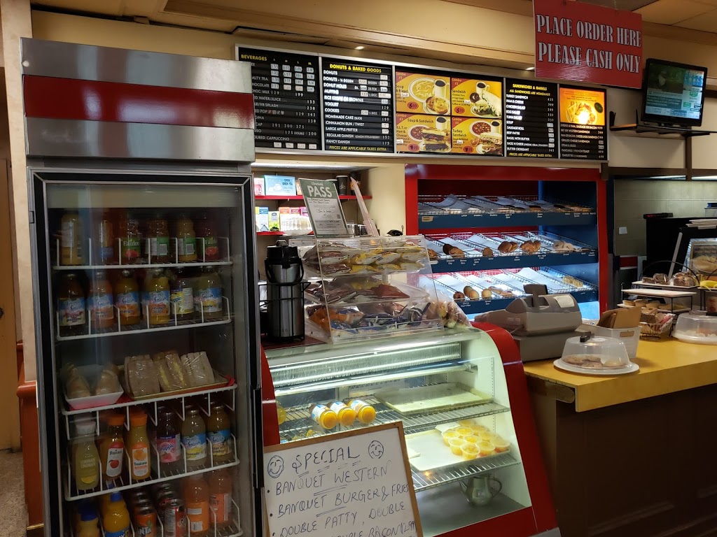 Brownsline Donuts | 744 Browns Line, Etobicoke, ON M8W 3W1, Canada | Phone: (416) 519-4595