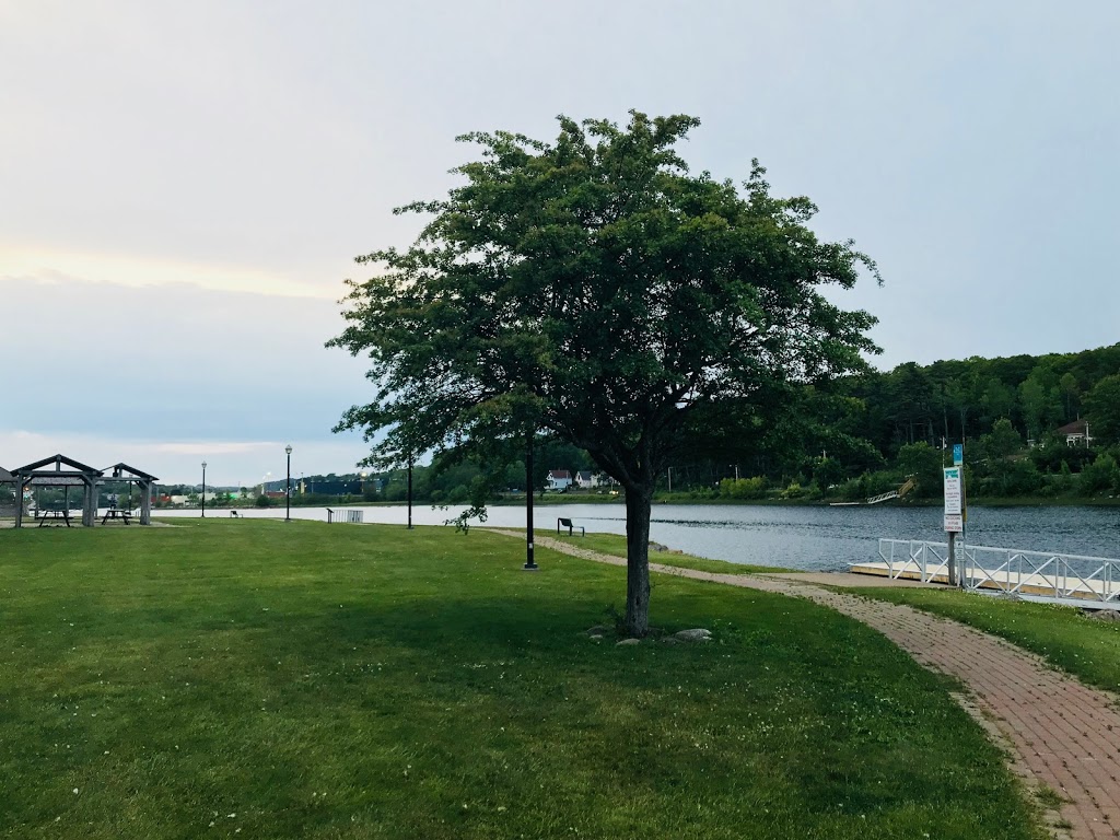 Shipyards Landing Bridgewater | King St, Bridgewater, NS B4V 1A2, Canada | Phone: (902) 543-2274