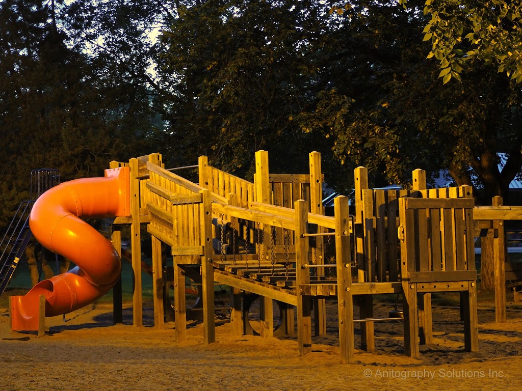 McKernan Park | 7535 112 St NW, Edmonton, AB T6G 0C4, Canada | Phone: (780) 436-2735