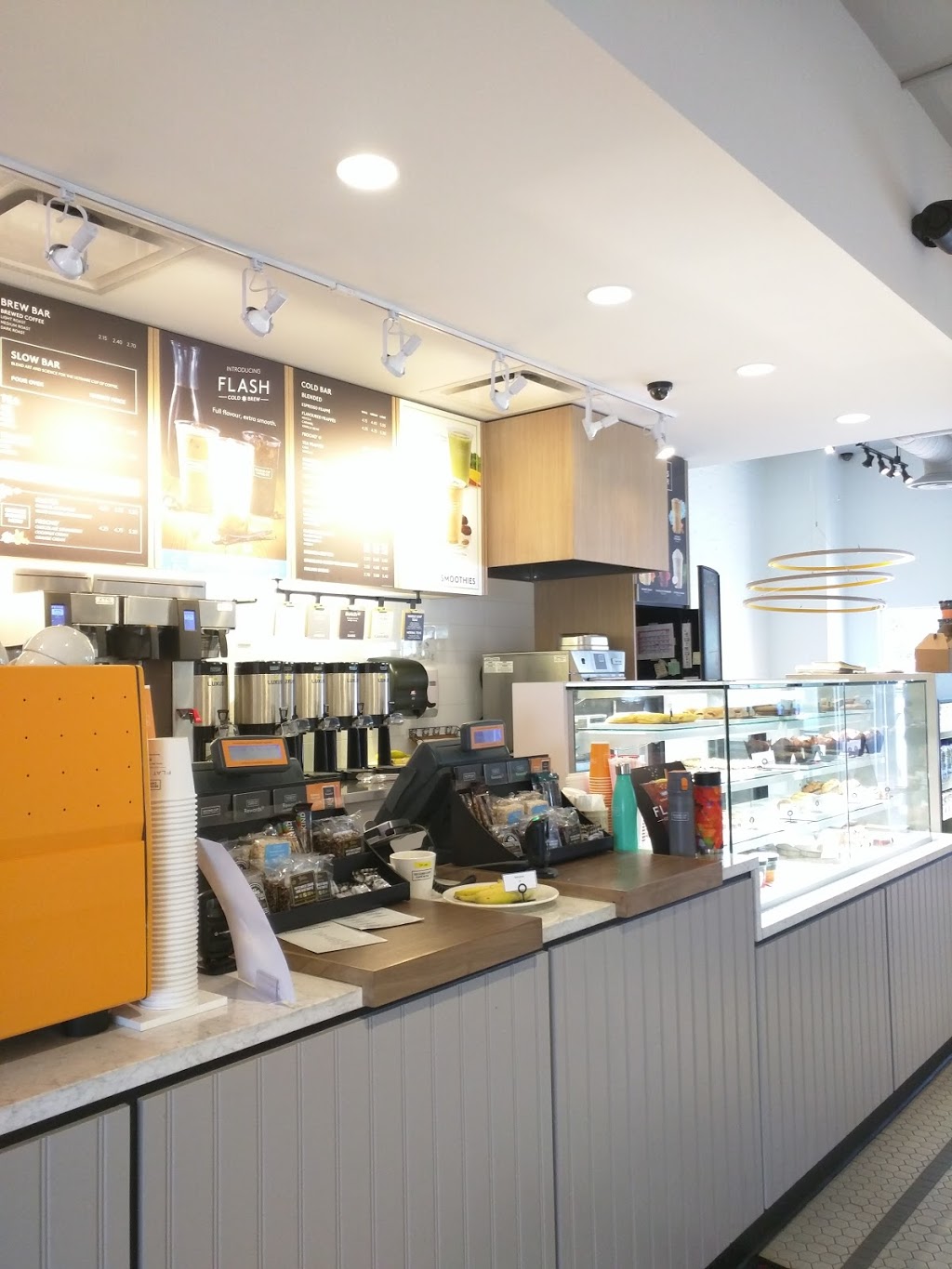 Second Cup Coffee / Drive Thru | 2803 17 Ave SW, Calgary, AB T3E 0A8, Canada | Phone: (403) 240-1502