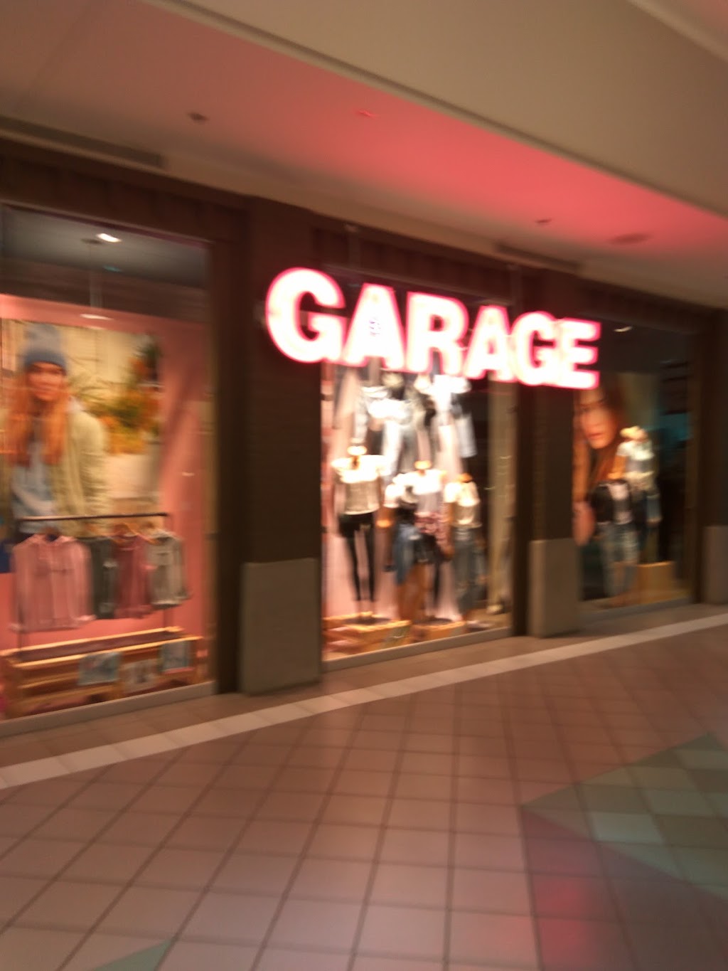 Garage | 32900 South Fraser Way #166, Abbotsford, BC V2S 5A1, Canada | Phone: (604) 853-3595