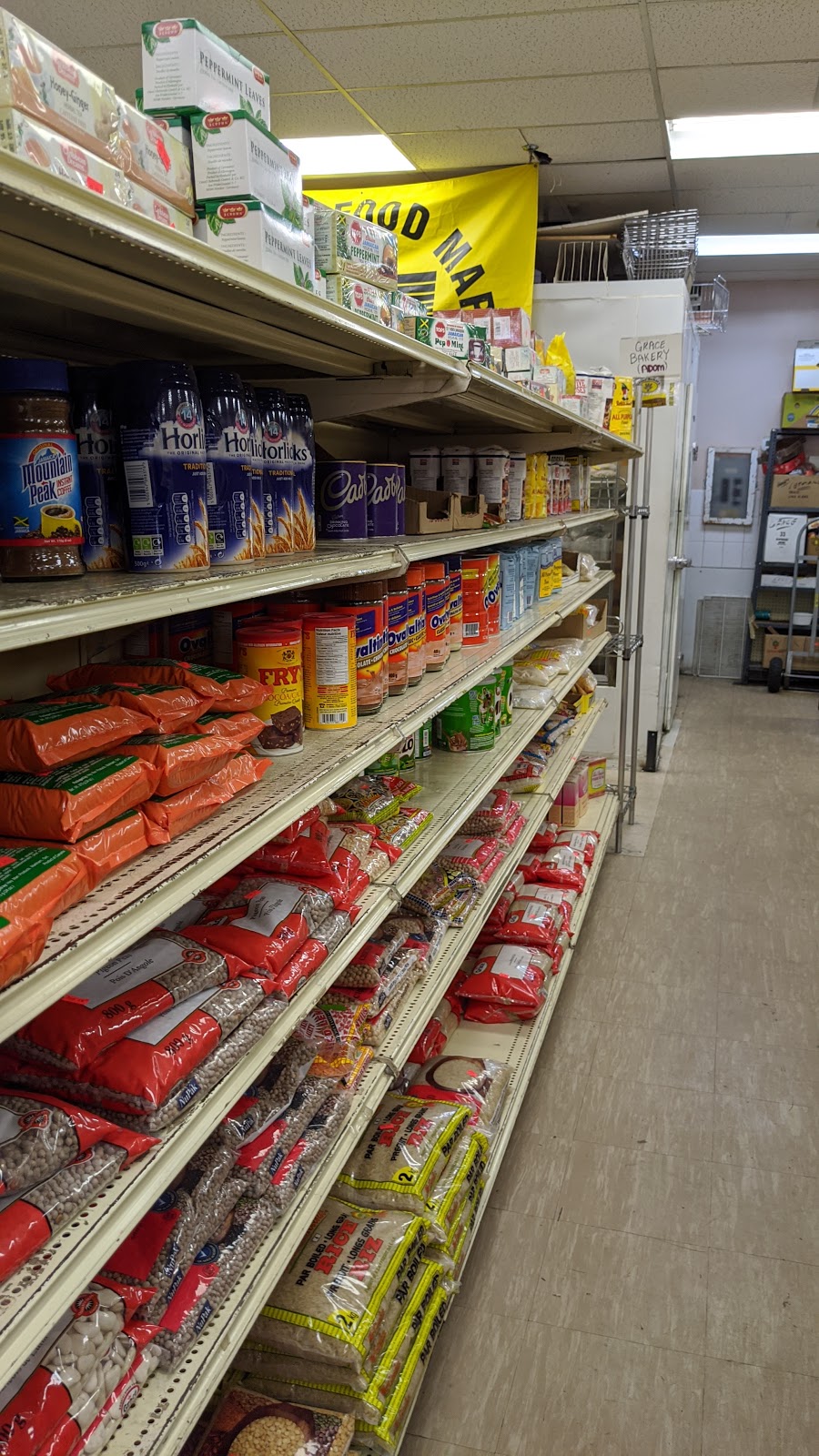 Niceys Food Mart | 107 Kennedy Rd S, Brampton, ON L6W 3G3, Canada | Phone: (905) 450-6045