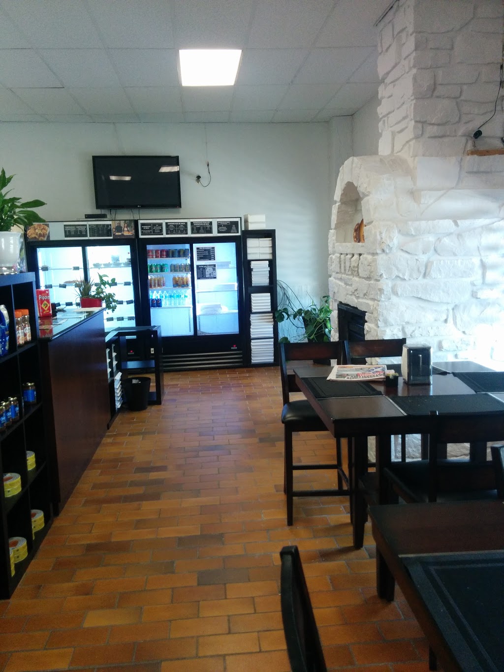 Empanadas et Cie | 1135 Boulevard Lesage, Laval, QC H7E 4V4, Canada | Phone: (450) 936-0930