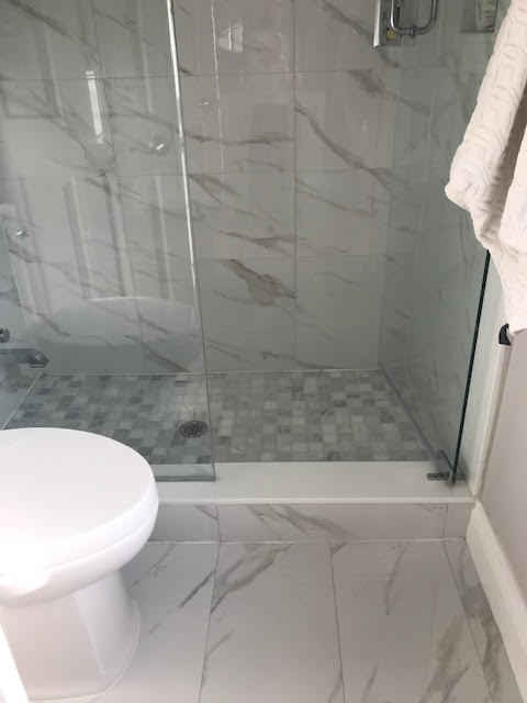 Italtile | 3300 Ridgeway Dr, Mississauga, ON L5L 5Z9, Canada | Phone: (905) 828-4673