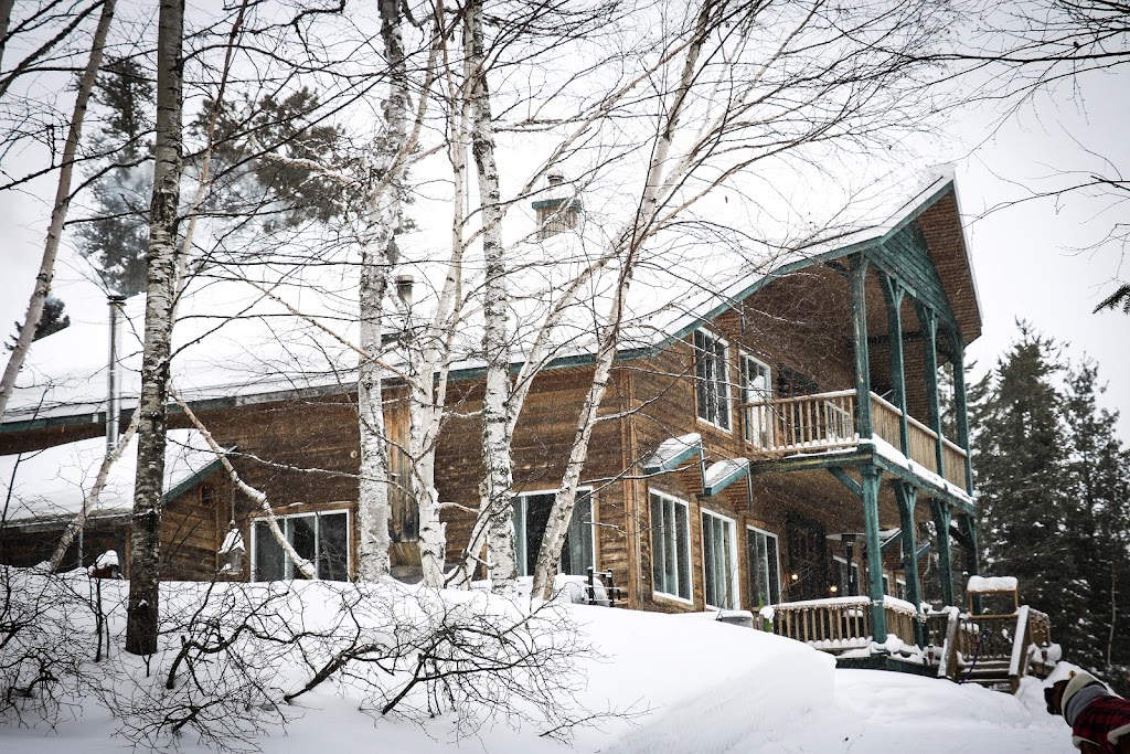 Pourvoirie Lac Dumoulin | Route Forestière ro-461(25, 1 lac Dumoulin, La Tuque, QC G9X 3N7, Canada | Phone: (877) 676-7578