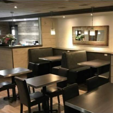 Thai Hut Restaurant | 641 Erie St, Stratford, ON N5A 2N9, Canada | Phone: (519) 273-6488