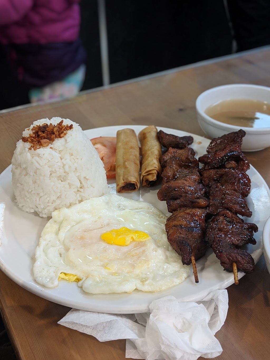 Plato Filipino | 5175 Joyce St, Vancouver, BC V5R 4G8, Canada | Phone: (604) 559-9155