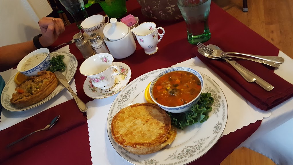 Calico Cat Tea House | 1081 Haliburton St, Nanaimo, BC V9R 6N6, Canada | Phone: (250) 754-3865