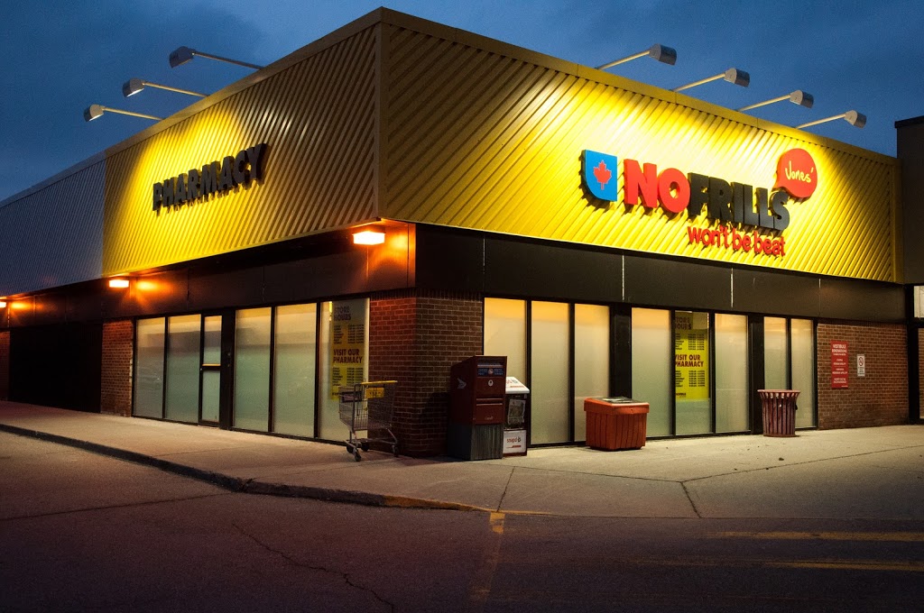 Jones No Frills | 191 Silvercreek Pkwy N, Guelph, ON N1H 3T2, Canada | Phone: (866) 987-6453