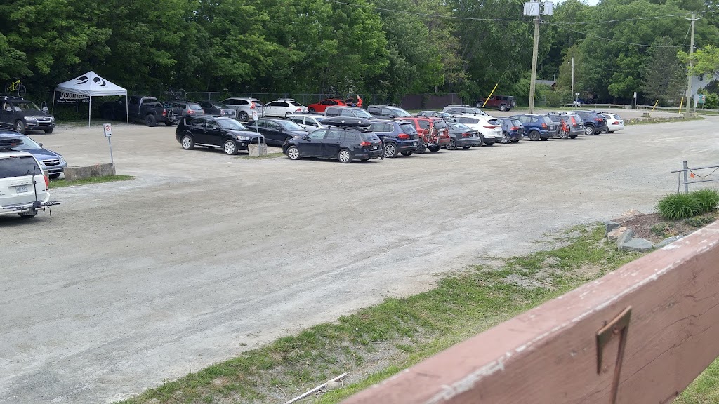 Mont-Bellevue Park | 1440 Rue Brébeuf, Sherbrooke, QC J1H 3G2, Canada | Phone: (819) 821-4559