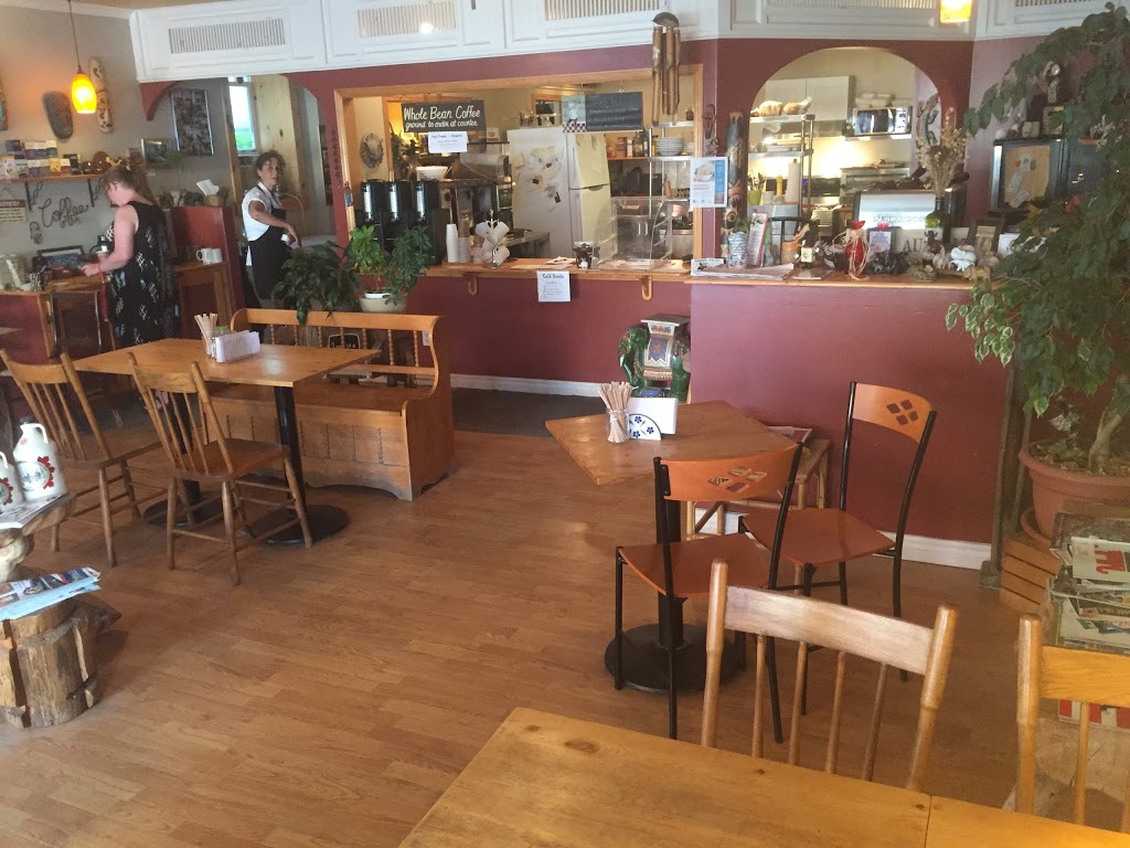 By the Way | 301 Victoria St N, Tweed, ON K0K 3J0, Canada | Phone: (613) 478-6336