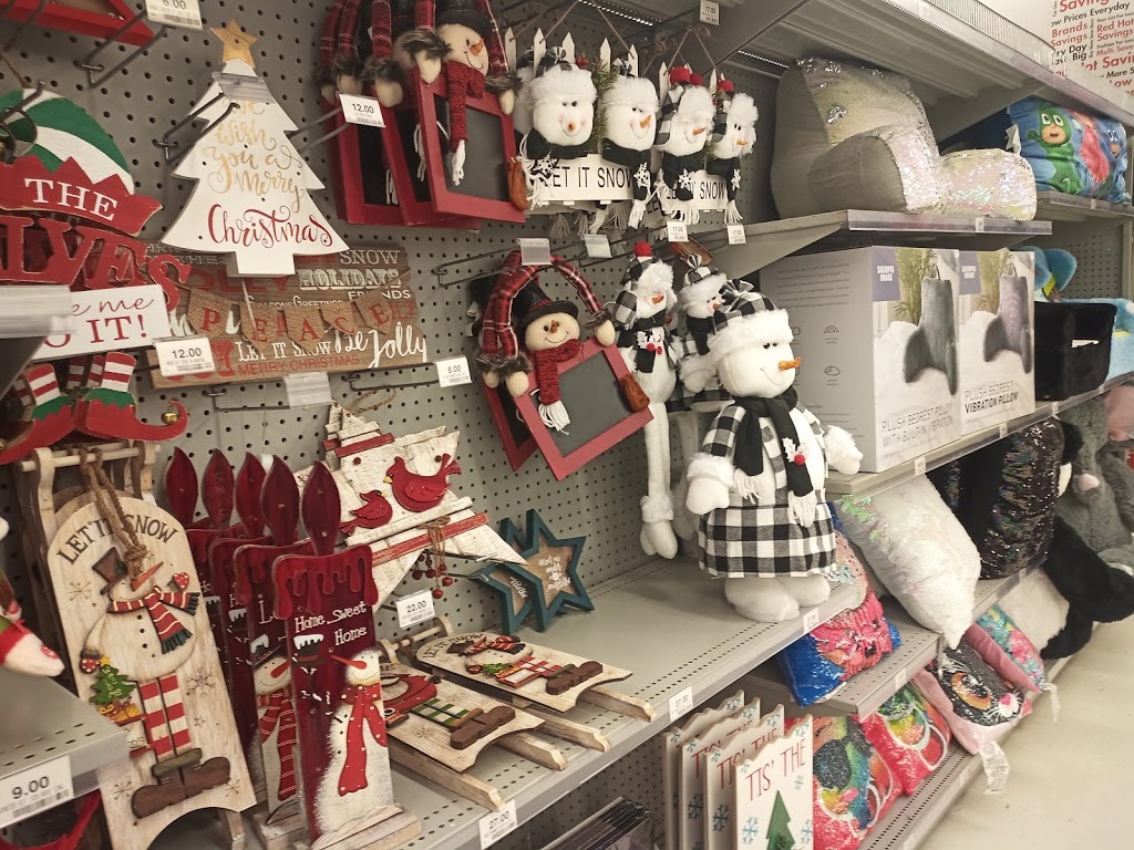 The Red Apple | 14 Colborne St, Fenelon Falls, ON K0M 1N0, Canada | Phone: (705) 887-4243