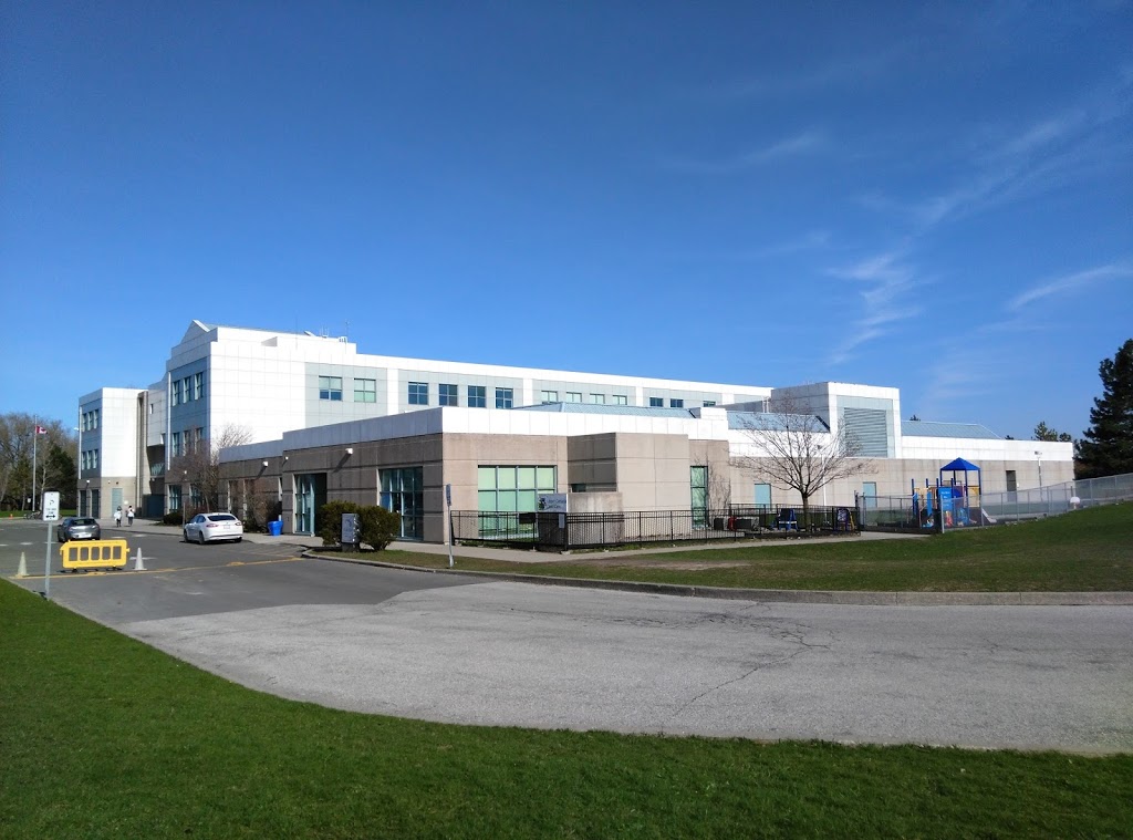 Vaughan Secondary School | 1401 Clark Ave W, Thornhill, ON L4J 7R4, Canada | Phone: (905) 660-1397