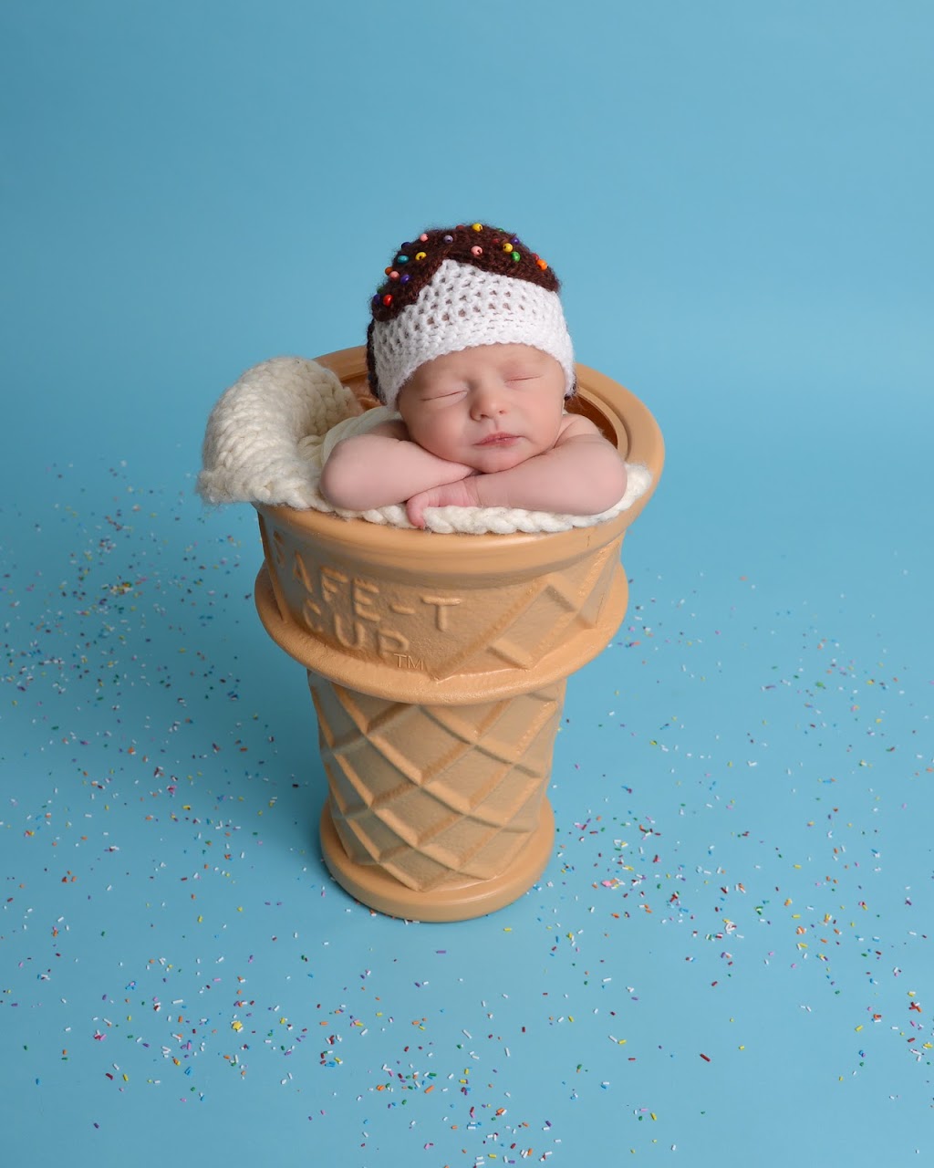 Three Treasures Photography by Yana Smith | 158 Don Hillock Dr unit 14, Aurora, ON L4G 0G9, Canada | Phone: (647) 992-0114