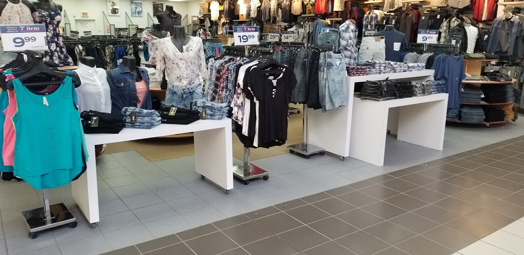 Jean Bleu | 1111 Boulevard Jutras E, Victoriaville, QC G6S 1C1, Canada | Phone: (819) 357-3542