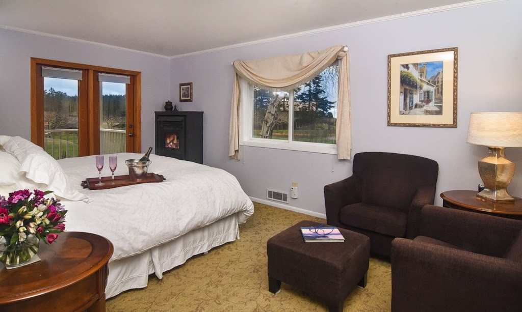 Trumpeter Inn Bed & Breakfast | 318 Trumpeter Way, Friday Harbor, WA 98250, USA | Phone: (360) 378-3884