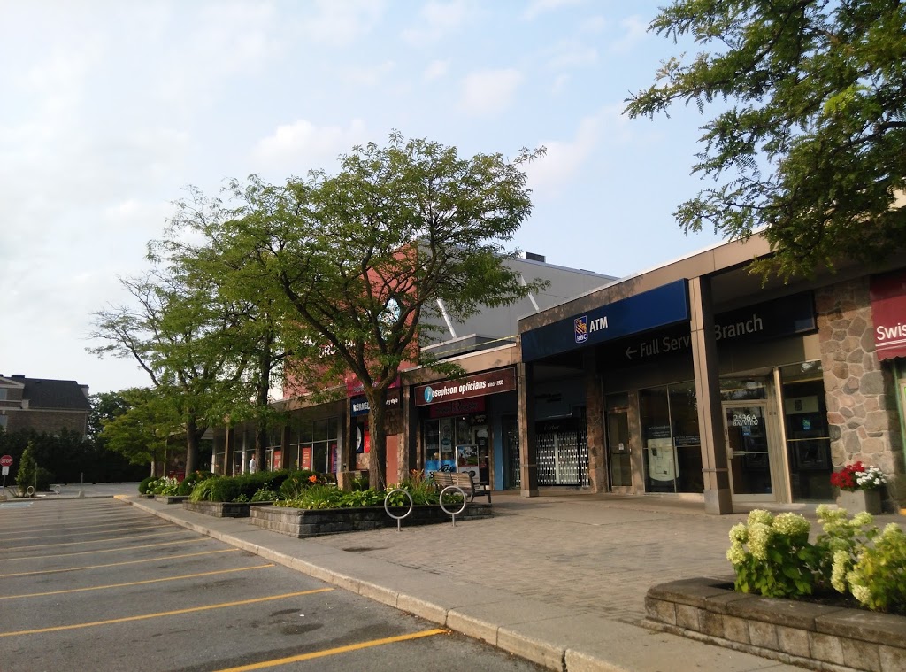 Shoppers Drug Mart 2528 Bayview Ave, North York, ON M2L 1A9, Canada