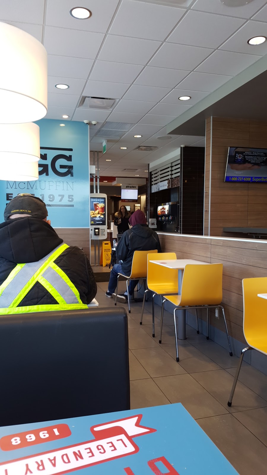 McDonalds | 11 Devonshire Dr, Winnipeg, MB R2C 4K7, Canada | Phone: (204) 949-0789