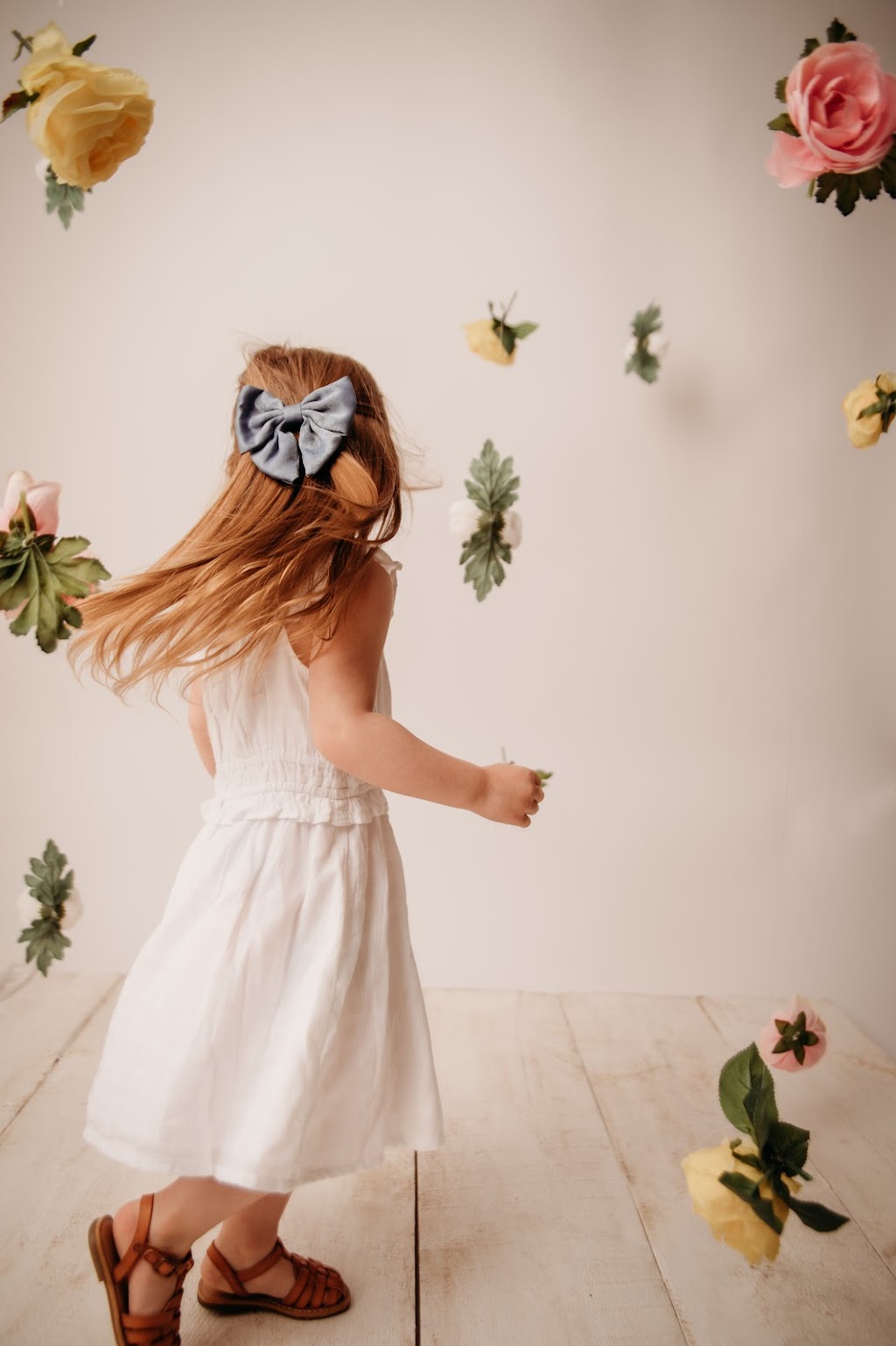 Chelsea Sims Photography | 83 West St, Belleville, ON K8N 4X6, Canada | Phone: (613) 849-7985