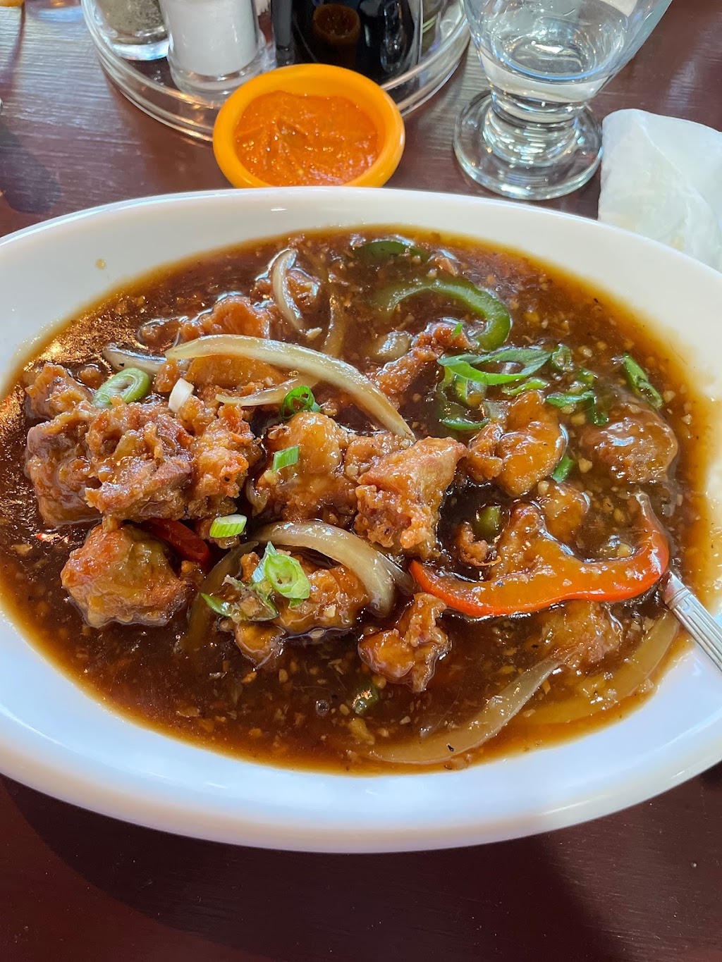 Hakka Rise & MoMo House | 3537 Fairview St unit 3, Burlington, ON L7N 2R4, Canada | Phone: (905) 681-8500