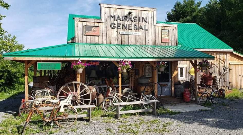 Magasin Général Les Arpents Verts | 504 Rang N, Montmagny, QC G5V 3R8, Canada | Phone: (581) 982-6065