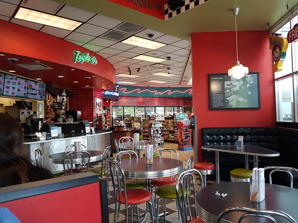 Triple Os | 2095 Clearbrook Rd, Abbotsford, BC V2T 2X1, Canada | Phone: (604) 852-9638