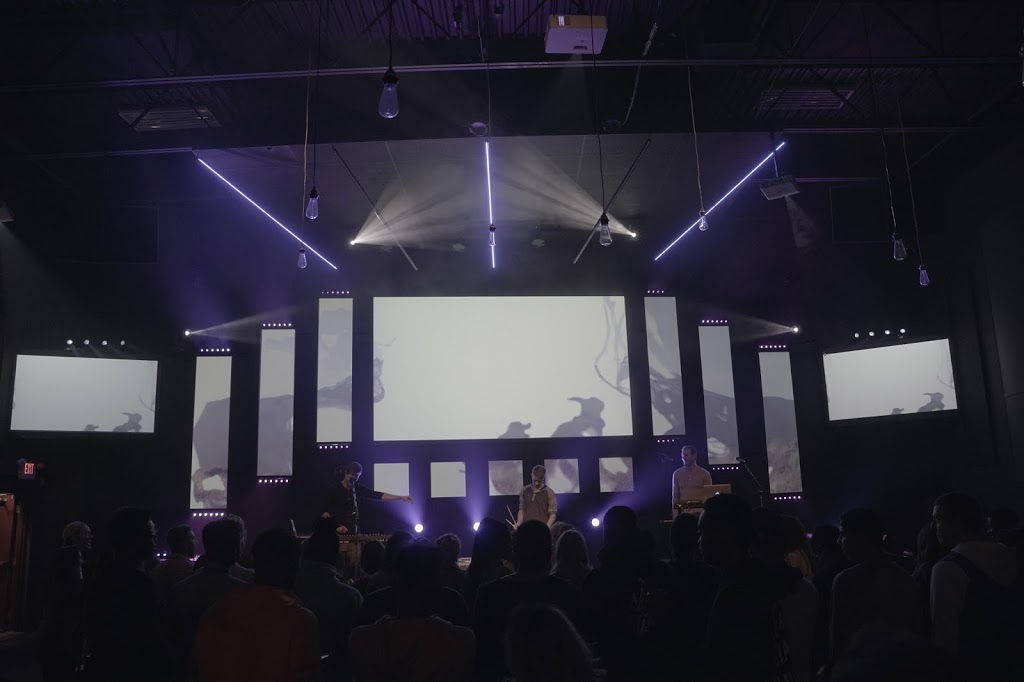 The House | 240 Lougheed Rd, Kelowna, BC V1V 2M1, Canada | Phone: (250) 451-9696