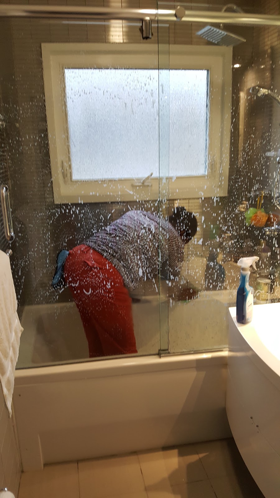 Annes house cleaning servies | 264 St-Jacques St, Vanier, ON K1L 5G7, Canada | Phone: (613) 709-1884